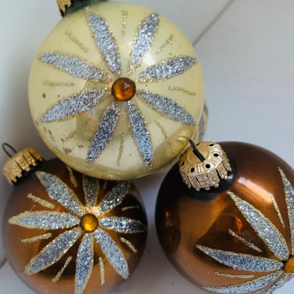 Other - 4 1950s Glitter Starburt Vintage Ornaments